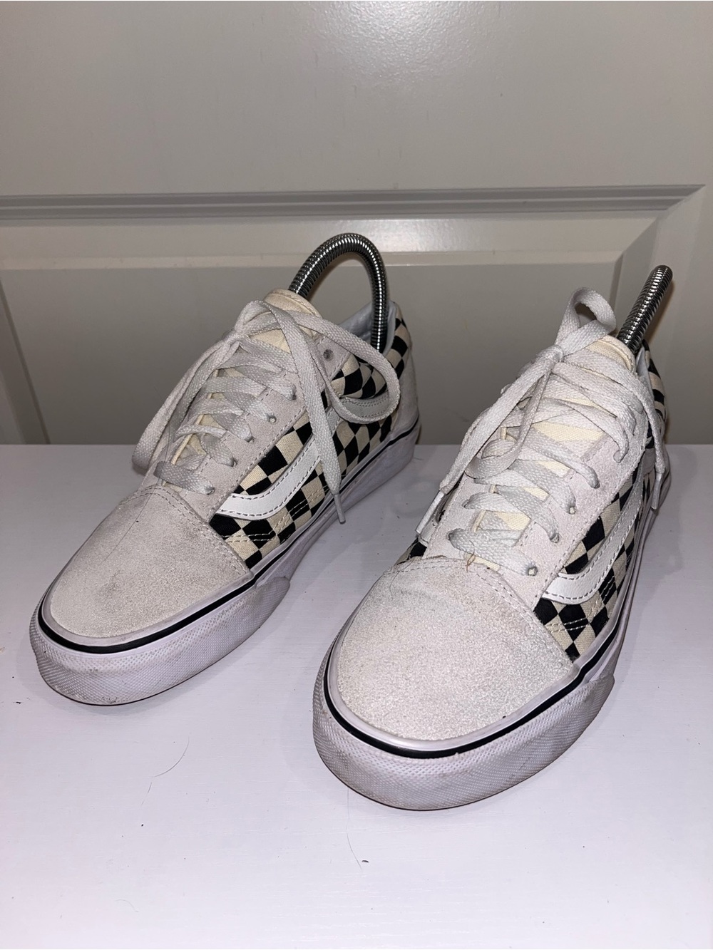 Rare vans Old Skool Checkerboard White Black size 6.5 women's Suede Racing Flag